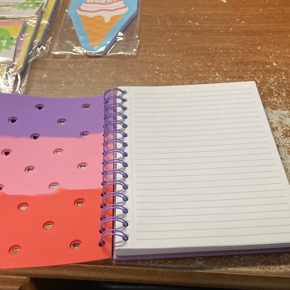 Colorful Notepad and Notebook Set - Picture 3 of 6